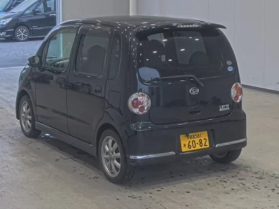 DAIHATSU MOVE LATTE