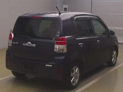 TOYOTA SPADE