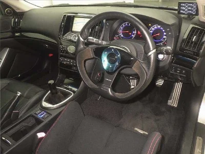NISSAN SKYLINE