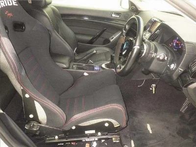 NISSAN SKYLINE
