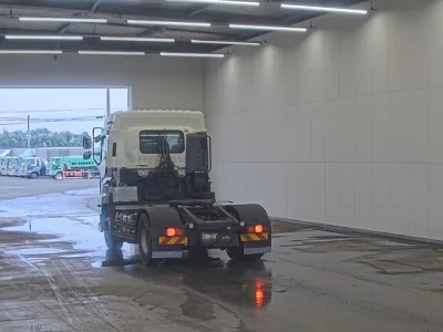 ISUZU GIGA