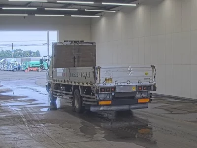 MITSUBISHI FUSO FIGHTER