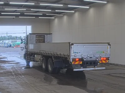 NISSAN DIESEL (UD) QUON