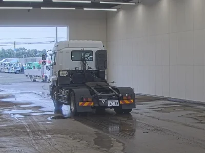 ISUZU GIGA