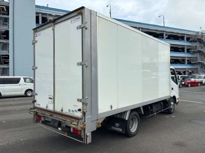 TOYOTA DYNA