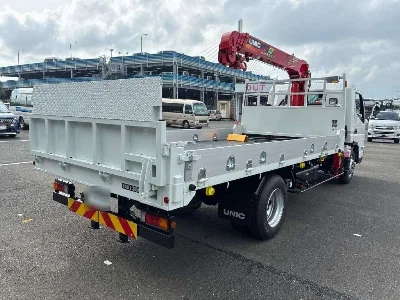 MITSUBISHI CANTER