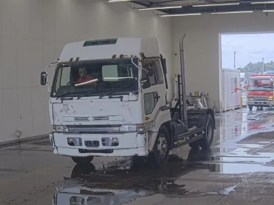 NISSAN DIESEL (UD) BIG THUMB