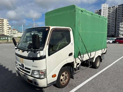 TOYOTA DYNA