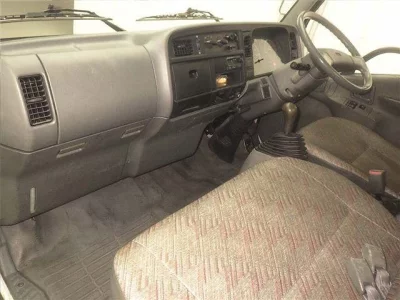 MITSUBISHI CANTER