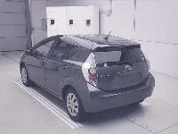 Цена авто Toyota Aqua с аукционов Японии, номер кузова NHP10, пробег 44 000, оценка 6