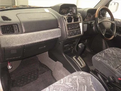 MITSUBISHI PAJERO IO