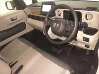 Цена авто Honda N-Box с аукционов Японии, номер кузова JF5, пробег 15 000, оценка 3