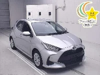 Цена авто Toyota Yaris с аукционов Японии, номер кузова MXPH10, пробег 16 000, оценка 2