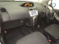 Цена авто Toyota Vitz с аукционов Японии, номер кузова KSP90, пробег 39 000, оценка 8