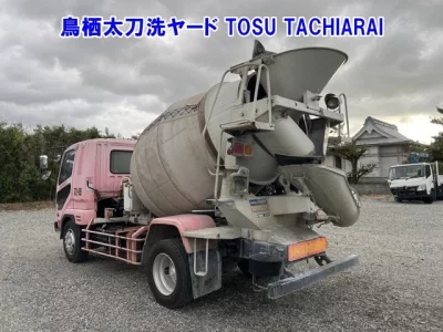 MITSUBISHI FUSO FIGHTER