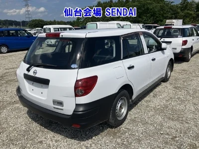 NISSAN AD
