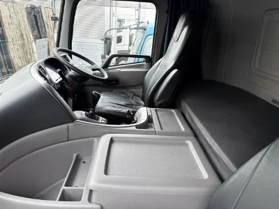 NISSAN DIESEL (UD) QUON