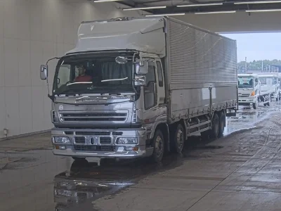 ISUZU GIGA