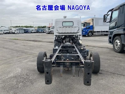 MITSUBISHI CANTER