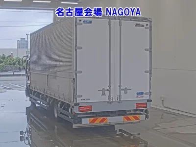 ISUZU FORWARD