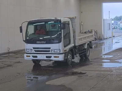 ISUZU FORWARD