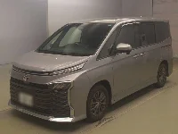 Цена авто Toyota Voxy с аукционов Японии, номер кузова MZRA90W, пробег 30 000, оценка 7