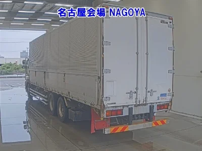 ISUZU GIGA