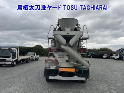 ISUZU GIGA