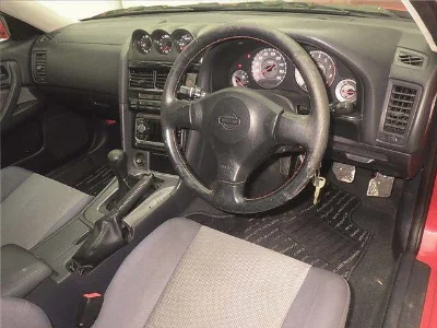 NISSAN SKYLINE