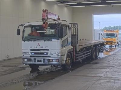 MITSUBISHI FUSO SUPER GREAT