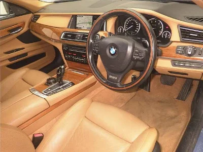 BMW 7 SERIES