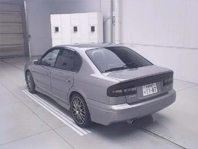 SUBARU LEGACY B4