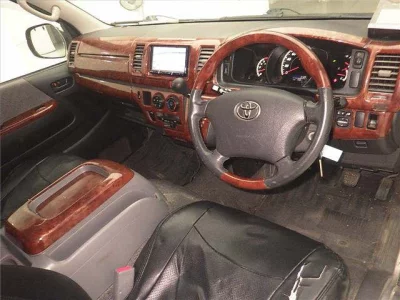 TOYOTA REGIUS ACE VAN