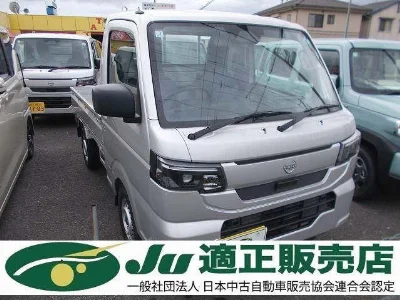 NISSAN CLIPPER TRUCK