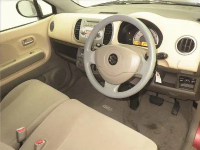 SUZUKI MRWAGON