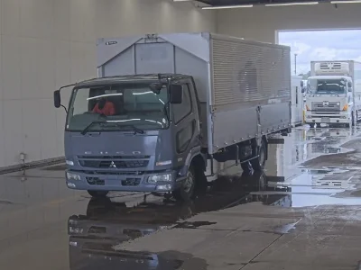 MITSUBISHI FUSO FIGHTER