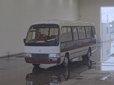 TOYOTA COASTER