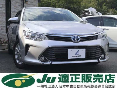TOYOTA CAMRY