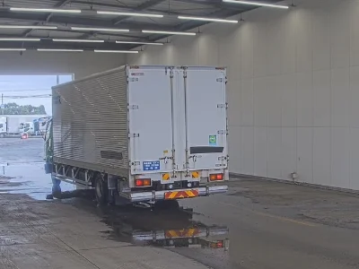 MITSUBISHI FUSO FIGHTER