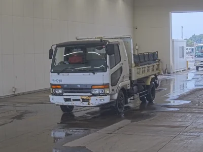 MITSUBISHI FUSO FIGHTER
