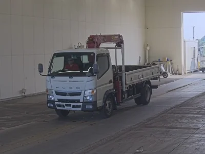 MITSUBISHI CANTER