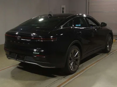 TOYOTA CROWN CROSSOVER