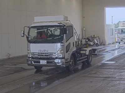 ISUZU FORWARD