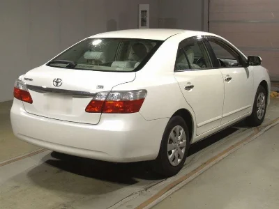 TOYOTA PREMIO