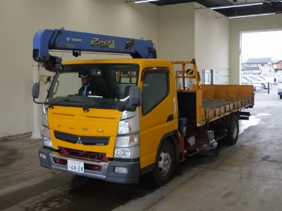 MITSUBISHI CANTER