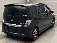Цена авто Honda Freed с аукционов Японии, номер кузова GP3, пробег 121 000, оценка 7
