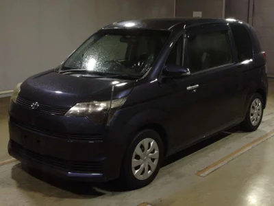 TOYOTA SPADE