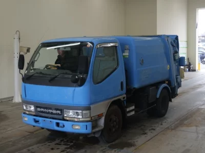 MITSUBISHI CANTER
