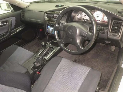 NISSAN STAGEA