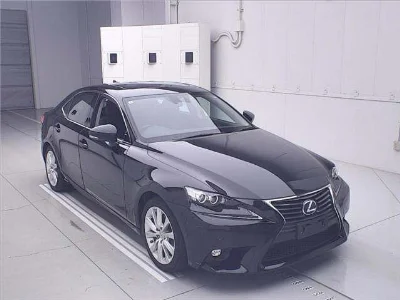 LEXUS IS